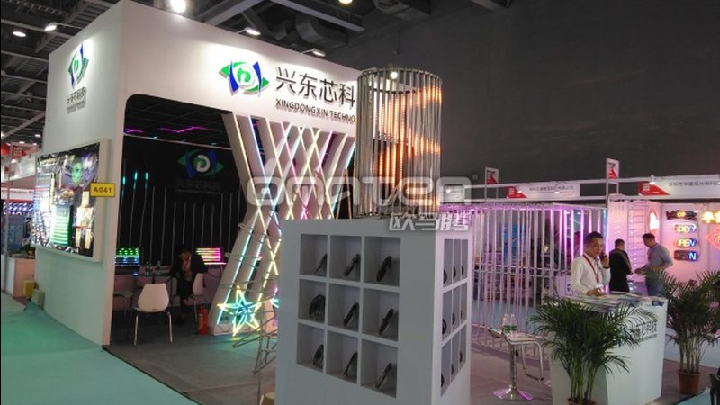 行业背景：平面设计的重要性与人才需求